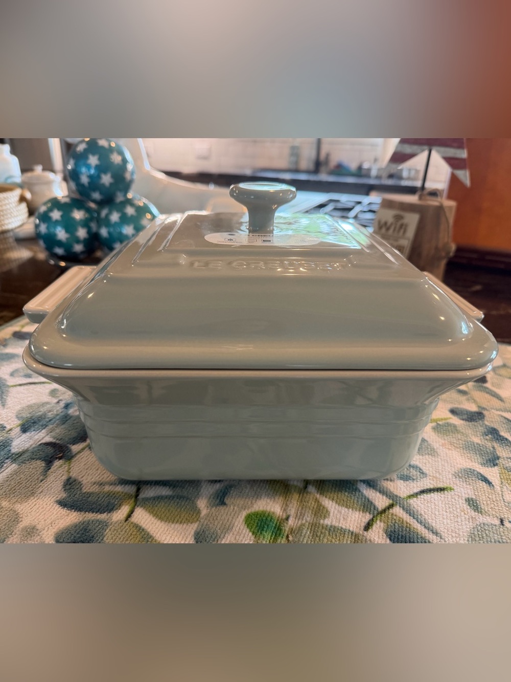 NEW Le Creuset Classic Square Baker With Lid 23cm In Pistache Pistachio Green
